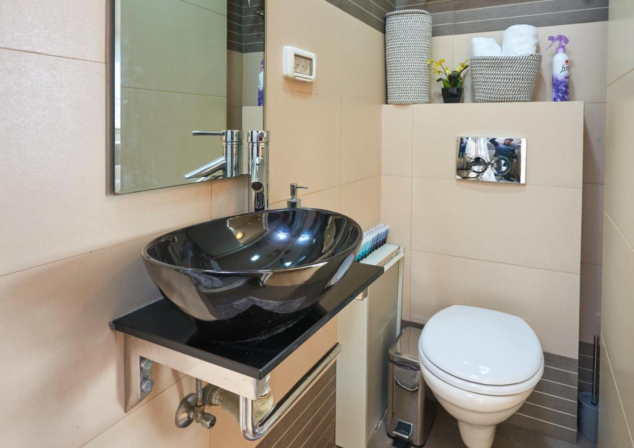 A Designed Apartment In The Best Location! Jerusalem Exterior photo